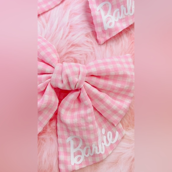 Barbie Inspired Hair Bow - Picture 4 of 7